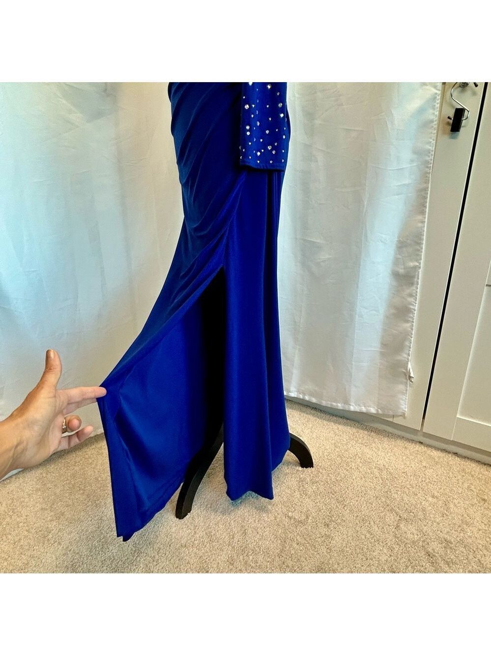 VINCE CAMUTO Cobalt Royal Blue Rhinestone Embellished Off-Shoulder Gown dress 8 - Picture 8 of 17